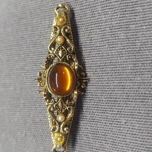 Elegant Gold Toned, Pearls and Amber Brooch. Vintage